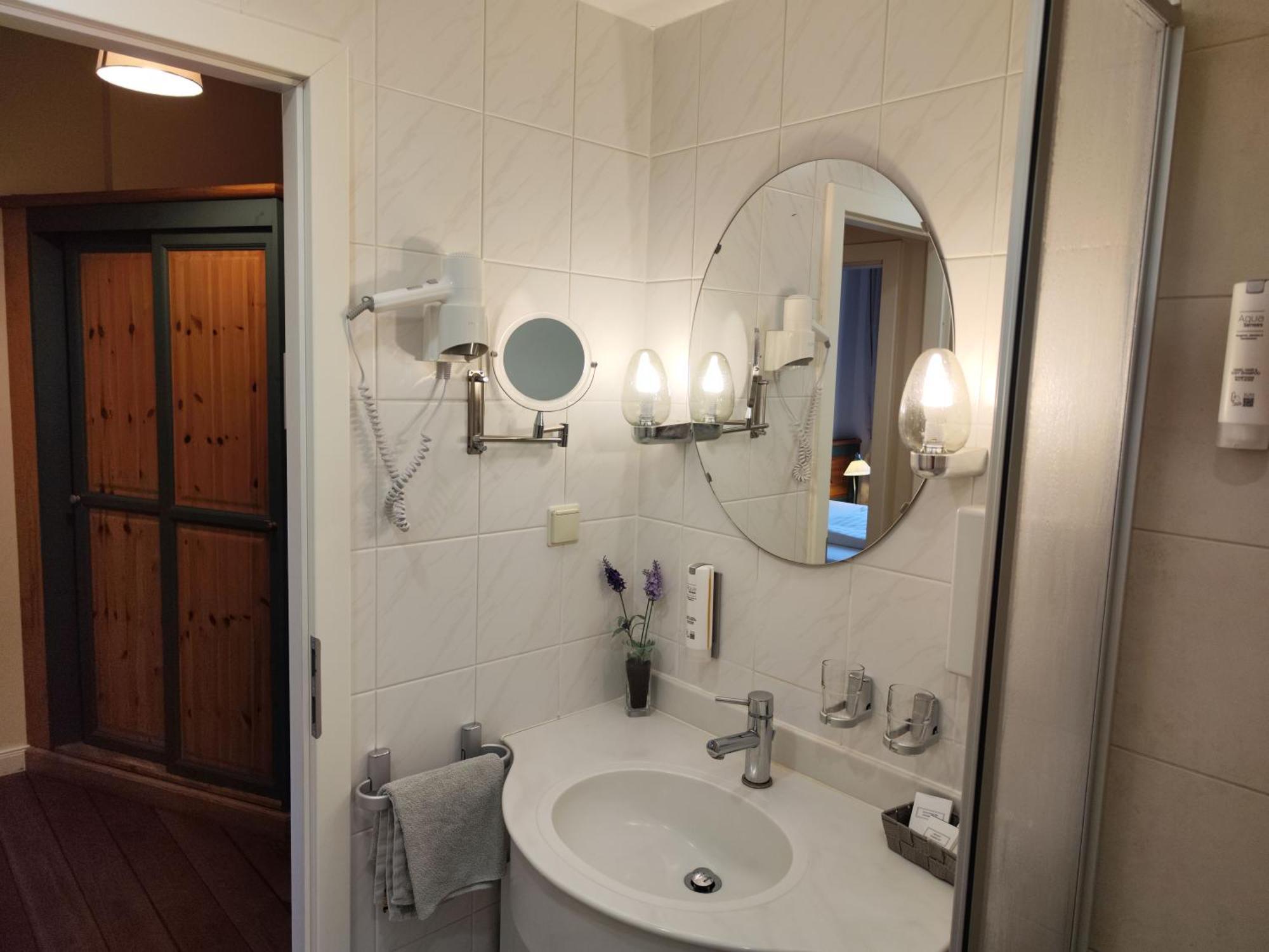Hotel Schloesschen Sundische Wiese Zingst Chambre photo